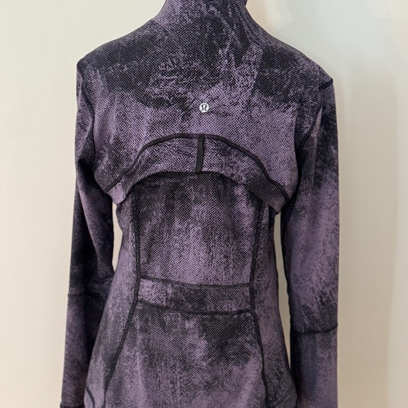 lululemon Define Jacket - Picture 13 of 16